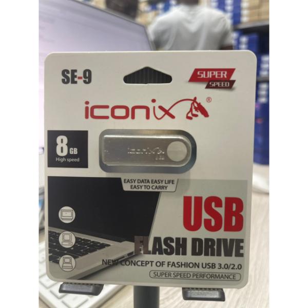 ICONIX SE-9 8GB.jpg